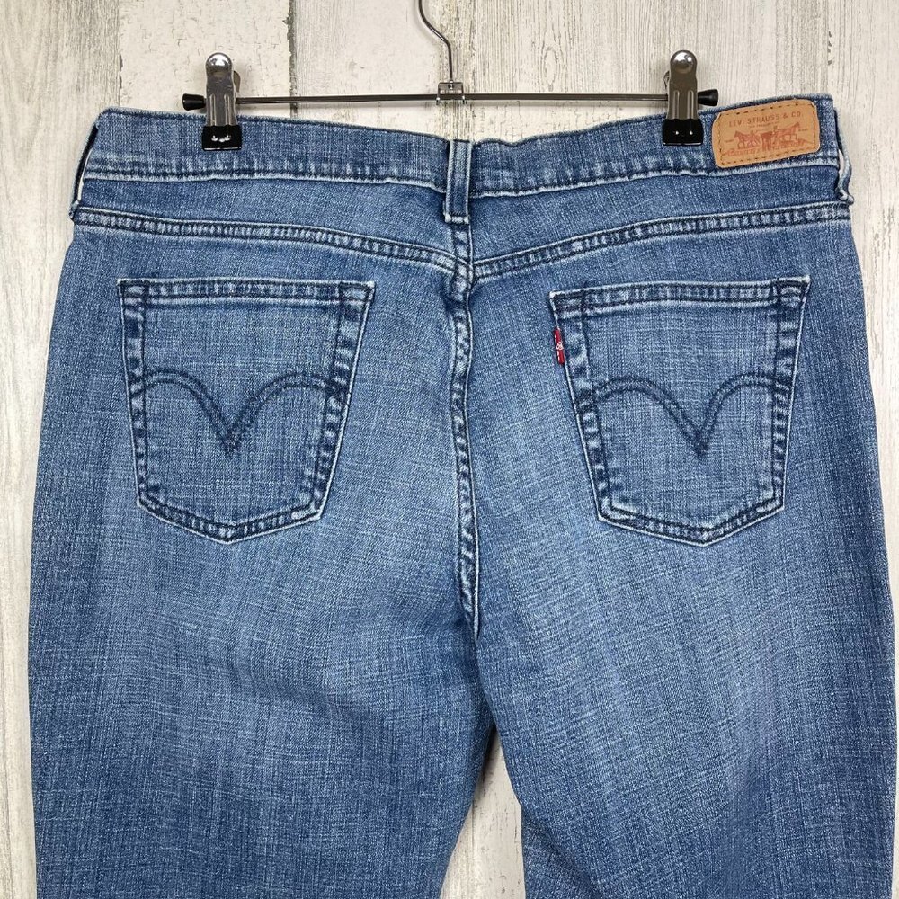 Levis 505 denim jeans straight leg hi‎ rise size 12 medium wash classic staple - Picture 8 of 9